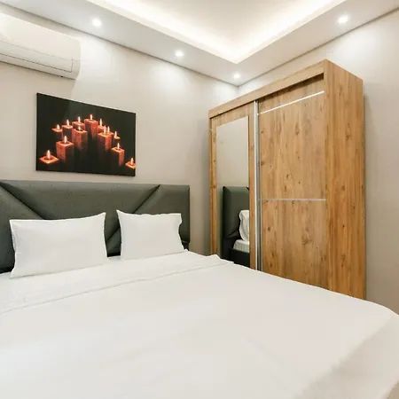아파트 Compact Flat 2 Min To Metro, Near Marmara Park